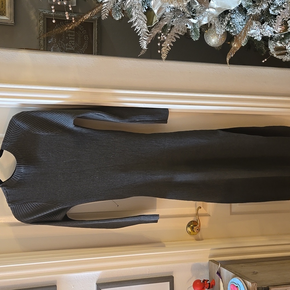Astr Charcoal Long Sleeve Ribbed Knit Dress Size XL Like NWOT - Picture 4 of 10